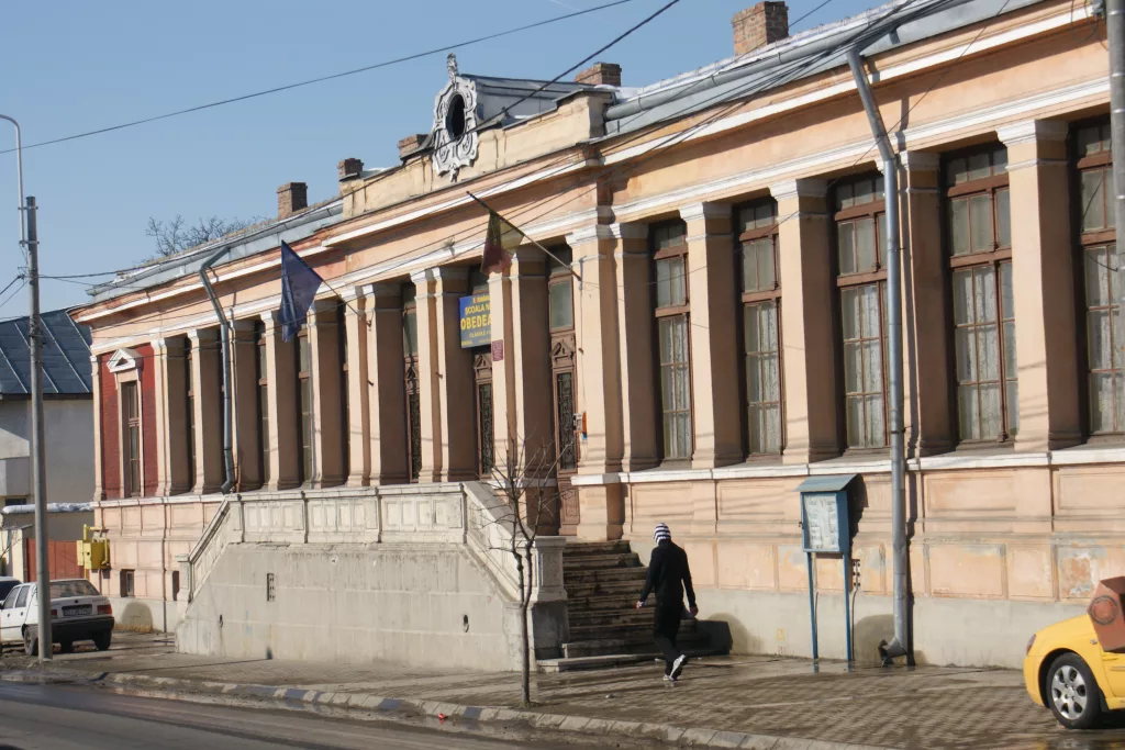 Primăria Craiova vrea să facă muzeu în clădirea Şcolii Obedeanu