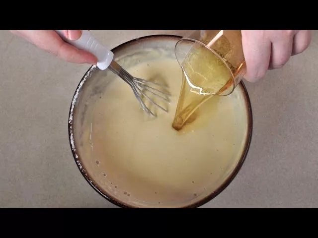 (VIDEO) Ingredientul secret pentru clătite pufoase