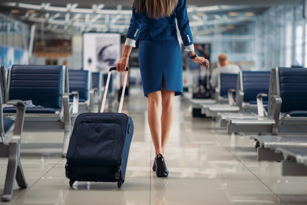 Ce metodă a folosit o stewardesă geloasă ca să-și împiedice fostul iubit să plece în vacanță