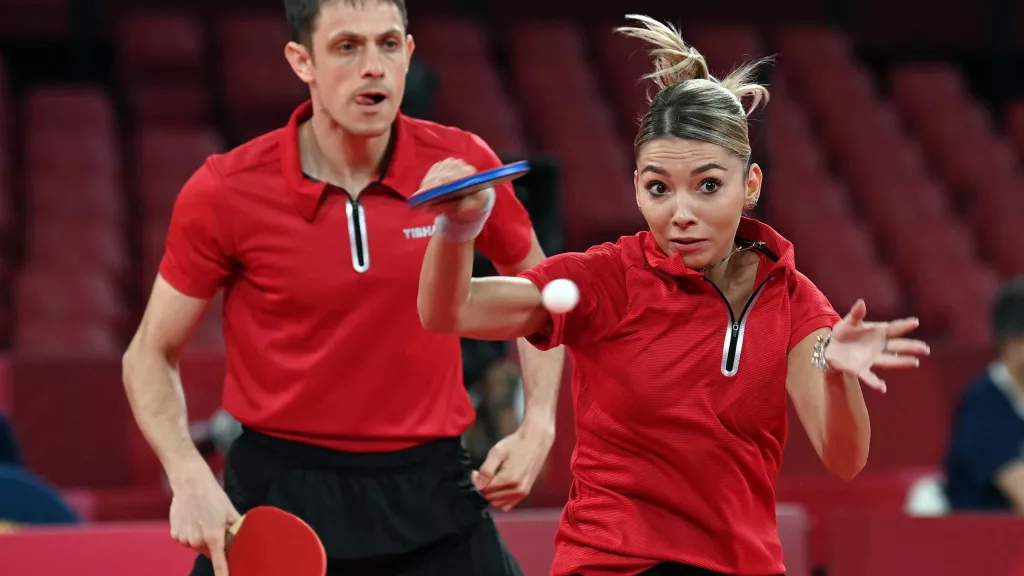 Ionescu şi Szocs luptă azi în semifinalele mixte de la Jocurile Europene