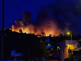Incendiul din Insulele Canare este unul de proporții (Foto: odonoticiasonline.com)