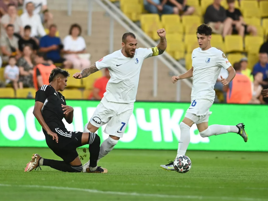 Liga Campionilor | Moldovenii au stins Farul lui Hagi și Popescu