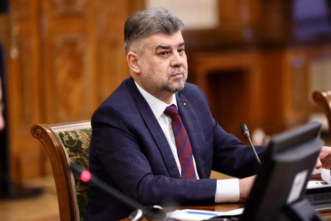 Premierul Ciolacu anunţă că salariul minim va creşte