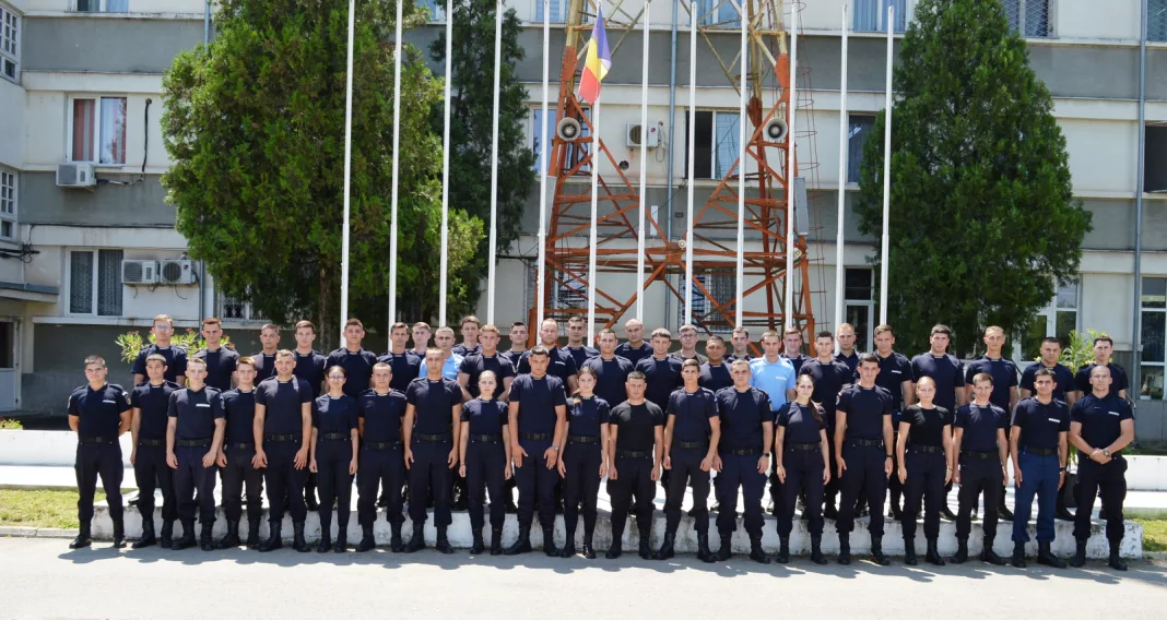 49 de elevi, în stagiul de practică la Jandarmeria Gorj