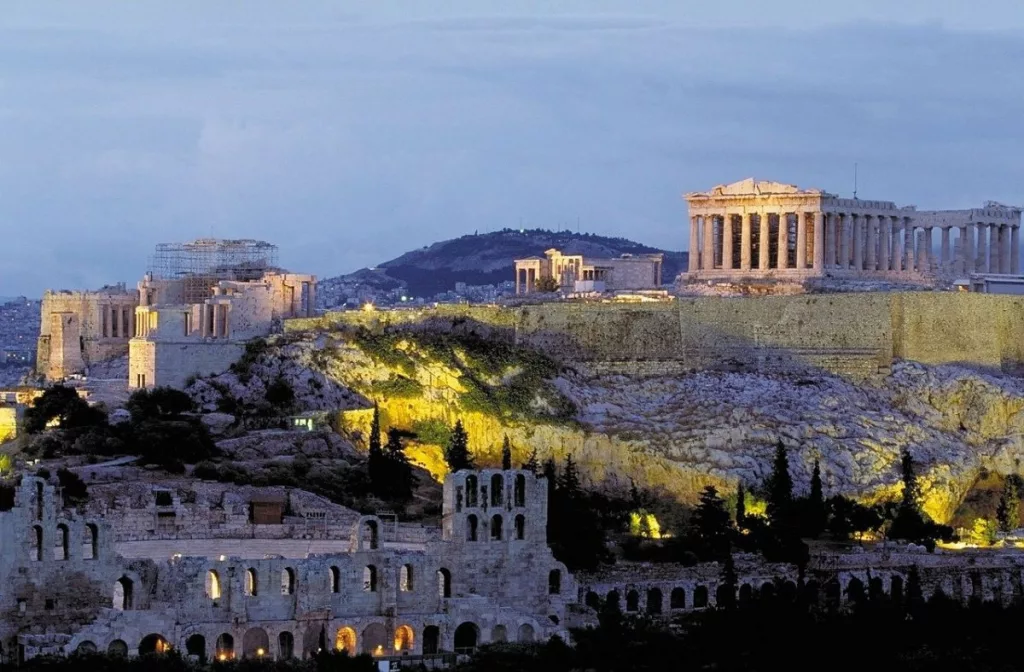 Toate siturile arheologice din Grecia vor fi închise între cele mai fierbinți ore ale zilei