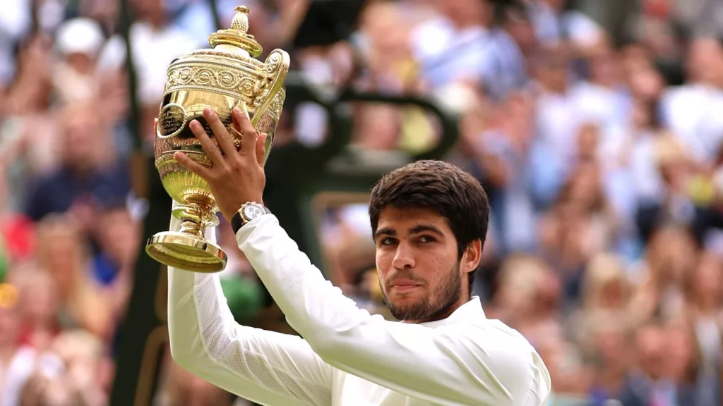 Carlos Alcaraz pune stop dominației lui Djokovic și triumfă la Wimbledon 2023