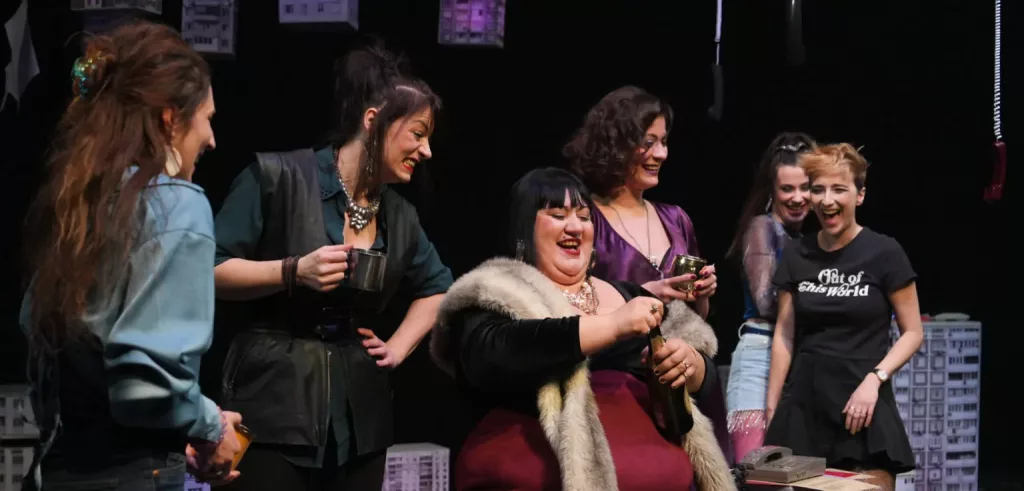 Teatrul Naţional Craiova, prezent la Festivalul Naţional de Teatru cu “Băgău”