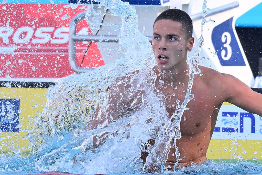 David Popovici, cu al doilea timp în semifinale, va lupta pentru supremaţie la 100 m