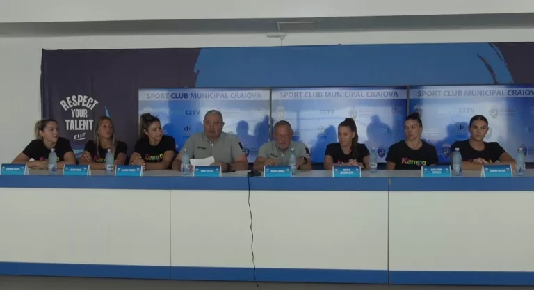 Ne pregătim de handbal! SCMU Craiova şi-a prezentat lotul pentru noul sezon