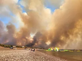 Incendiile din Rhodos se extind îngrijorător (Foto: Profitmedia)