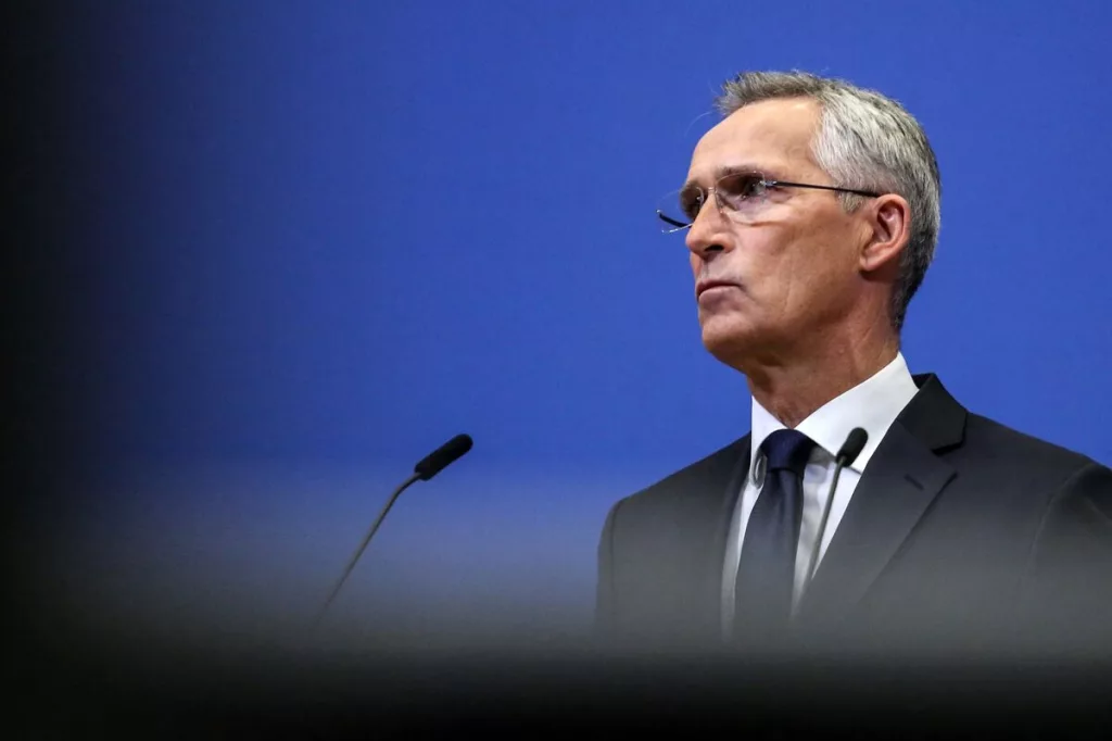 Mandatul Secretarului General al NATO, prelungit cu încă un an