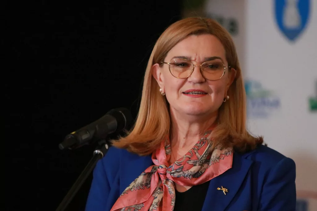 Elisabeta Lipă: „Îmi doresc să scap de acest loc 46 obţinut la Tokyo“
