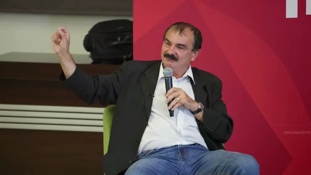 Mircea Miclea: E o modă acum că trebuie să-i lăsăm pe copii să facă numai ce le place lor să facă. Nu e bine!
