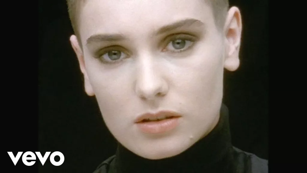 A murit cântăreața Sinead O’Connor