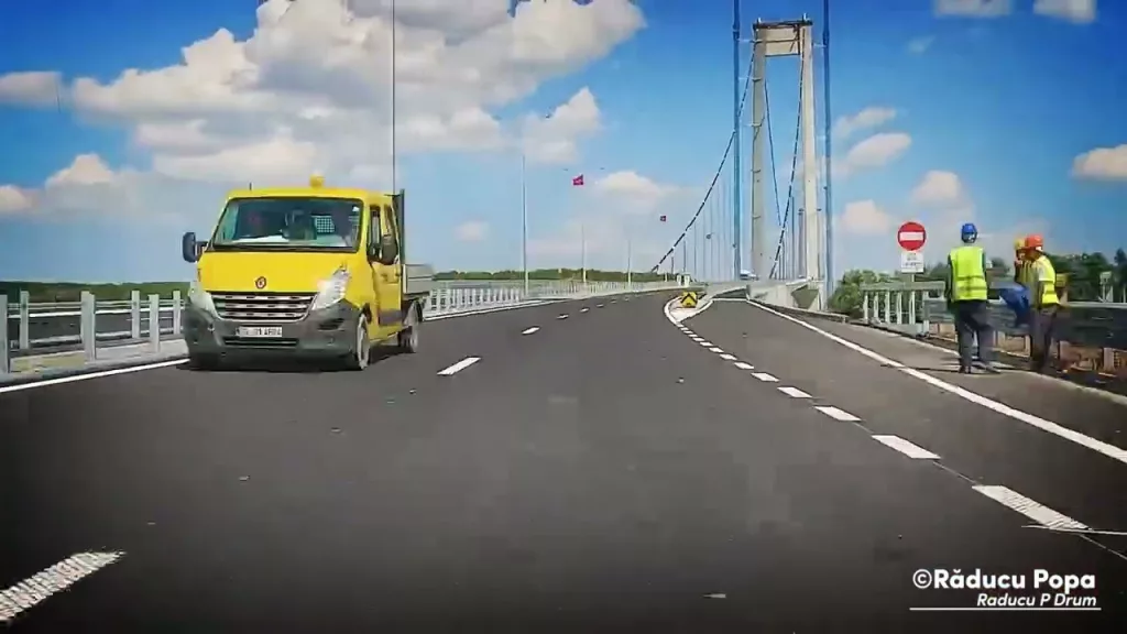 (VIDEO) Podul suspendat de la Brăila, al treilea ca mărime din Europa va fi inaugurat
