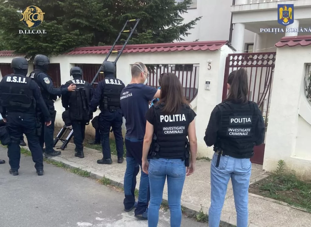 Victimele jefuite de pensii și apartamente de cei care trebuiau să-i îngrijească