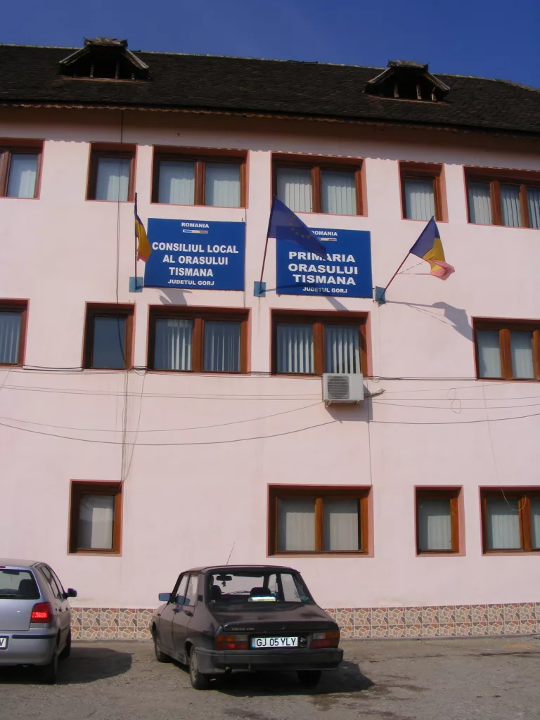 Locuințe la Tismana pentru tinerii medici și profesori