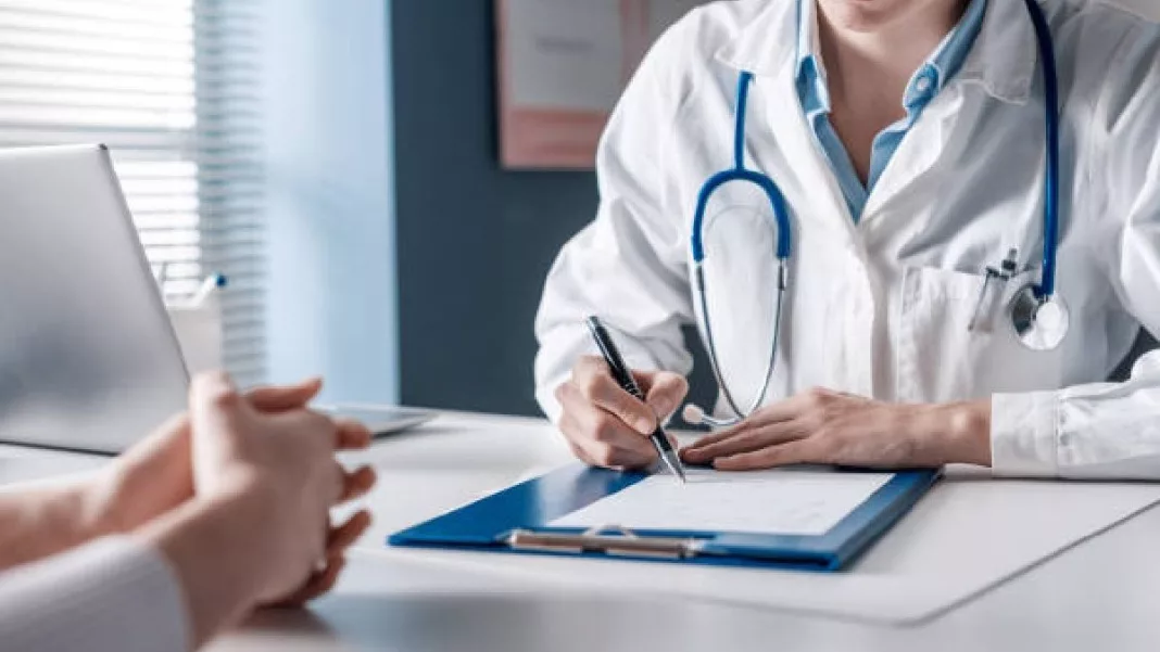 Colegiul Medicilor solicită renegocierea valorii punctului de servicii medicale