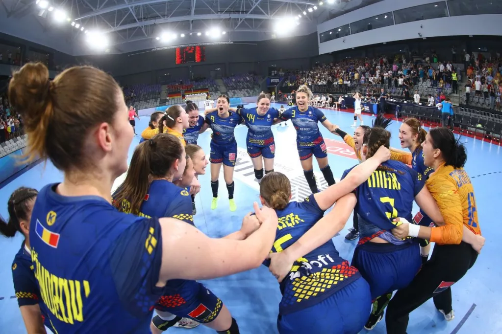 Handbal / Victorie cu inima! România U19 a distrus Suedia şi luptă azi pentru semifinalele EURO
