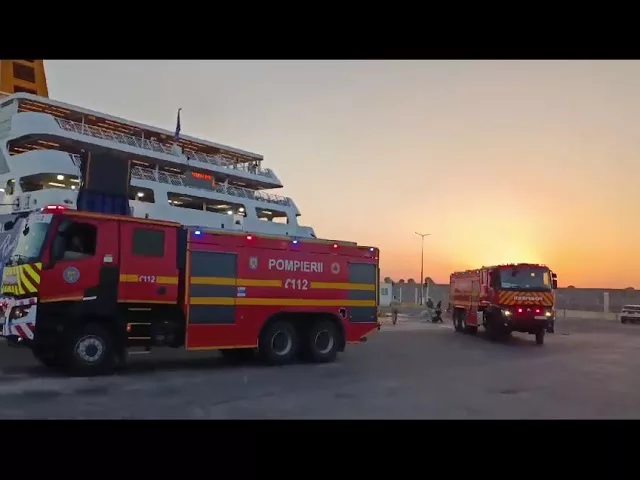 (VIDEO) Pompierii români au ajuns pe insula Rodos