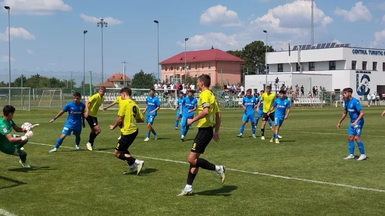 Universitatea Craiova a spulberat Viitorul Clujului (VIDEO)