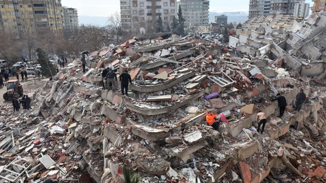 Primul bilanț după noul cutremur major din Turcia