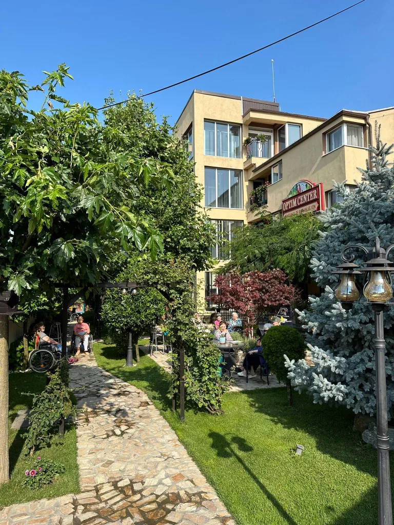 Pensiunea Sfântul Ion – O oază de linişte pentru o bătrâneţe uşoară 