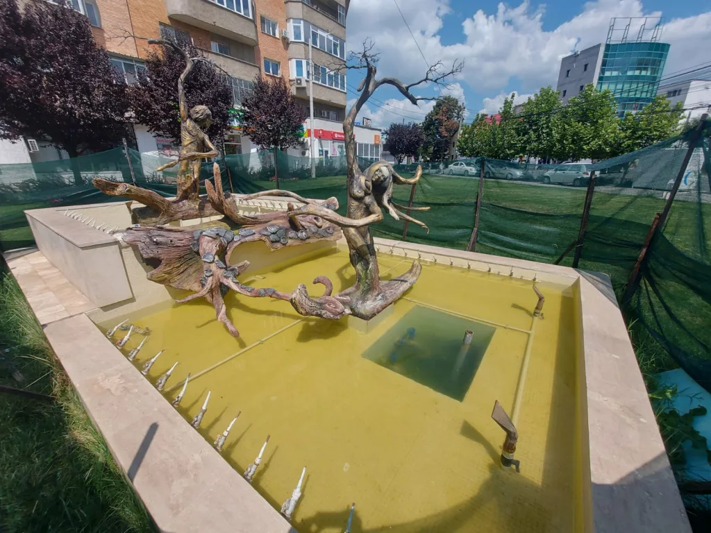 Fântâna minciunilor de la Piața Mare
