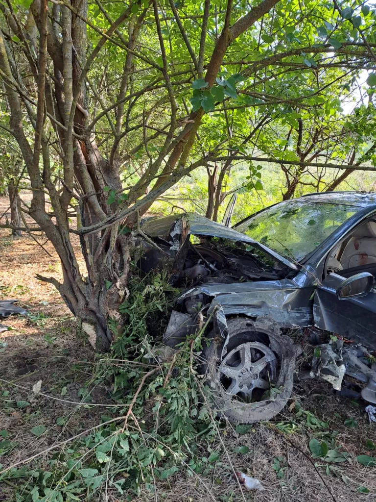 Dolj: Un tânăr a murit și alți trei au fost răniți într-un accident pe DN 55A