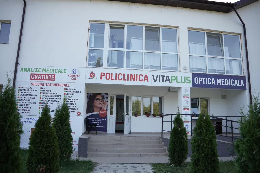 A fost inaugurat dispensarul din Bucovăţ. Acesta include laborator de analize şi clinică medicală