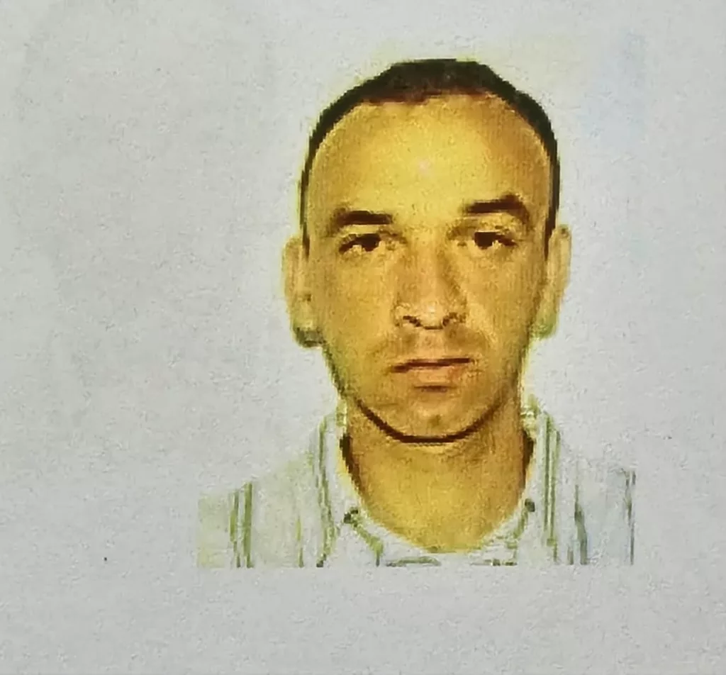 Sunt căutați de familie și de poliție