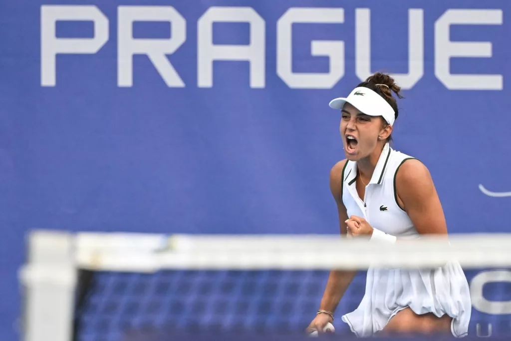 Jaqueline Cristian joacă perfect la Praga! Merge în sferturi după 2-0 cu Arango
