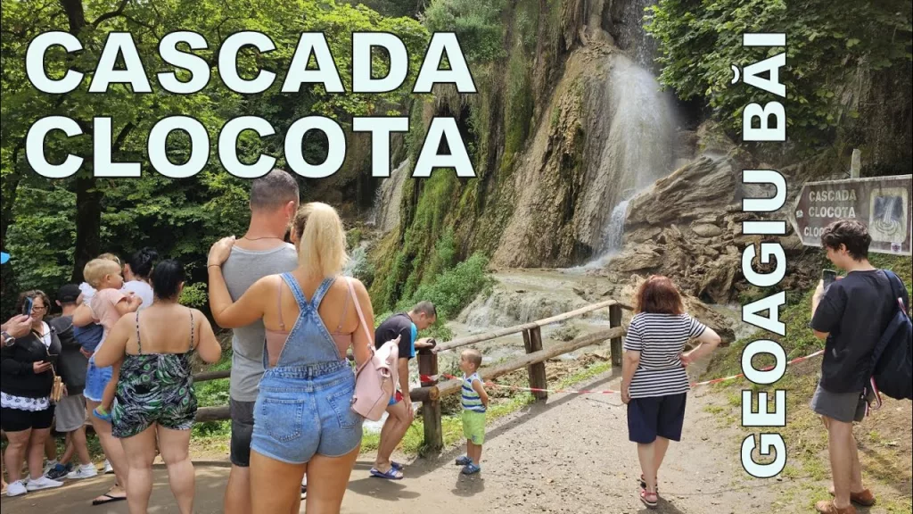 (VIDEO) O bucată din cascada Clocota din Geoagiu Băi s-a prăbușit