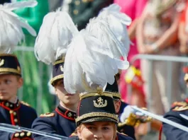 Prinţesa moştenitoare a Belgiei devine ofițer în armată
