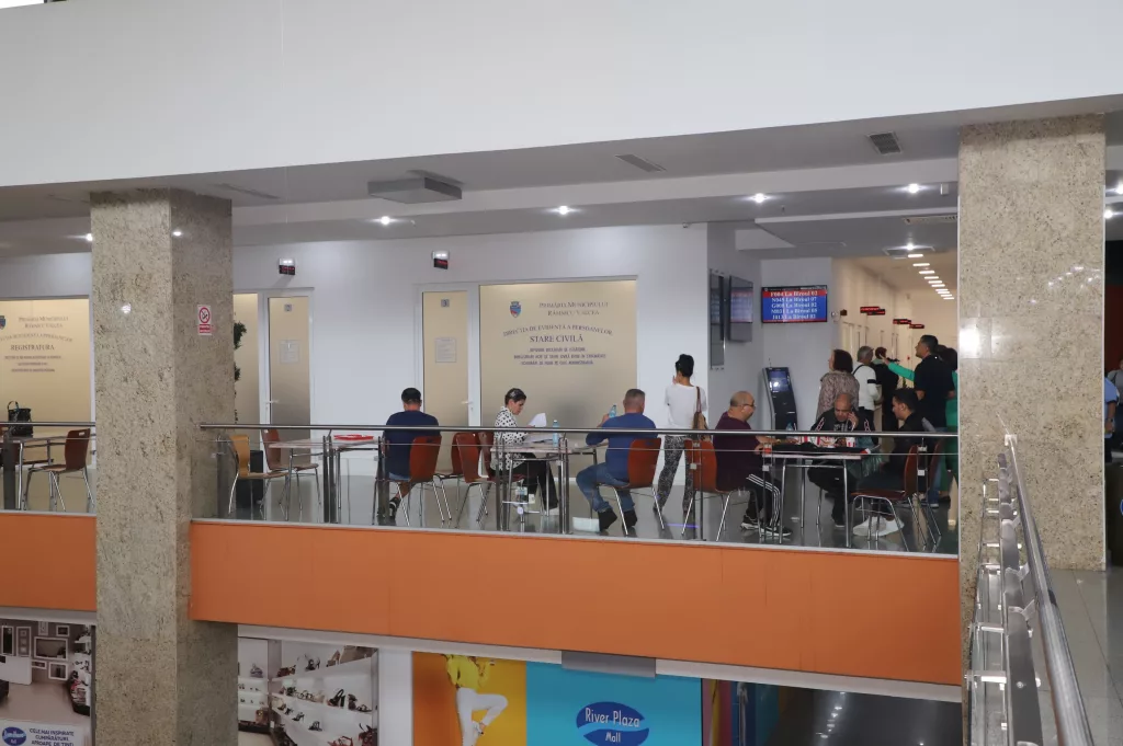 Nou spațiu al Direcției de Evidență a Persoanelor Vâlcea în River Plaza Mall