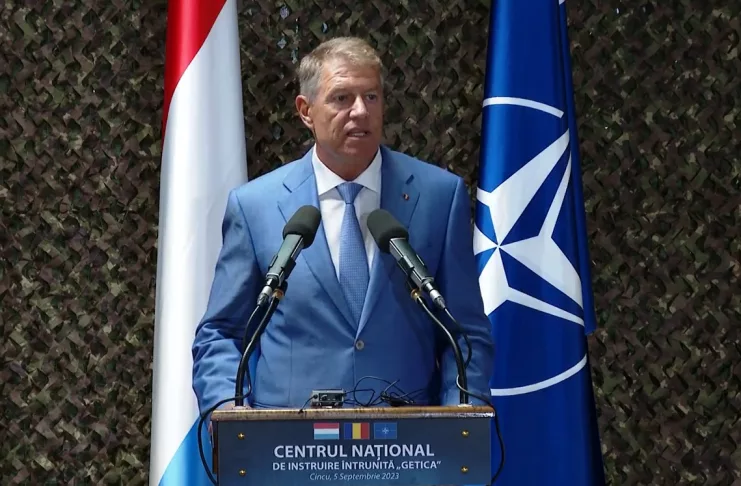 Președintele Klaus Iohannis face o vizită în SUA cu ocazia împlinirii a 20 de ani de când România a aderat la NATO