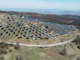 Parc fotovoltaic de 40 de milioane de euro, distrus de hoţi