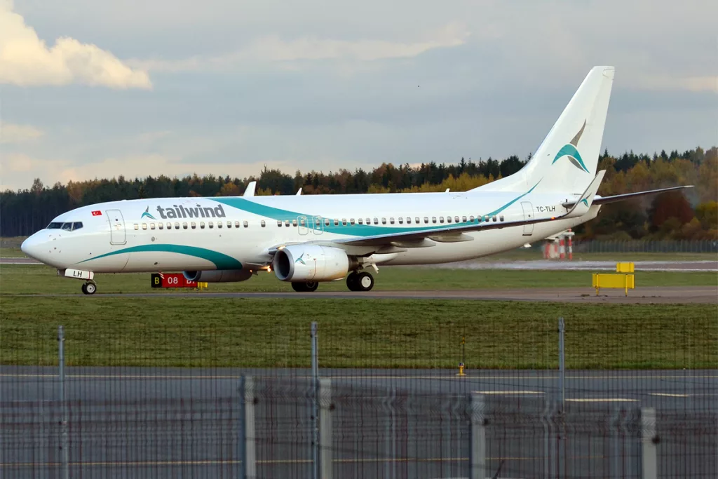 Un avion cu 112 pasageri a aterizat de urgență pe Aeroportul Otopeni