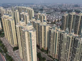 China se află în criză imobiliară, iar foarte multe blocuri noi sunt goale