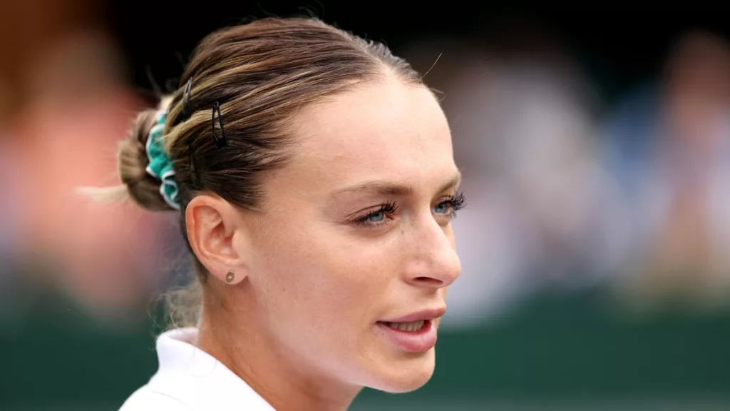 Întunericul a oprit meciul! Ana Bogdan şi Sharma îşi continuă duelul azi