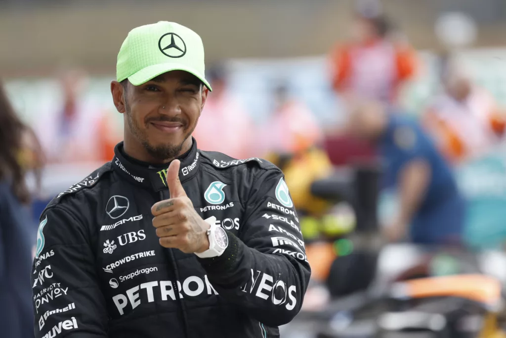 F1 / Lewis Hamilton va continua alături de Mercedes până în 2025