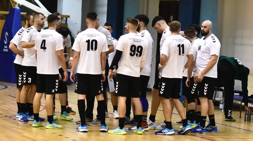 Handbal / „U“ Craiova şi-a îndeplinit misiunea în Banat: trei puncte cu CSU Timişoara!