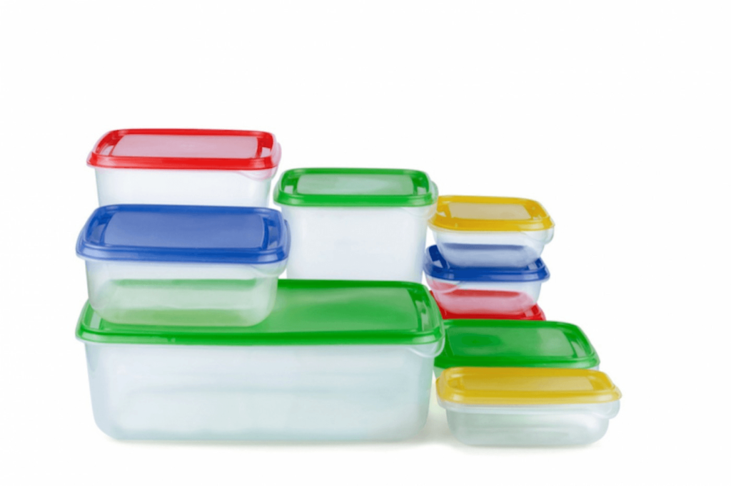 Mâncatul din recipiente din plastic crește riscul de insuficiență cardiacă