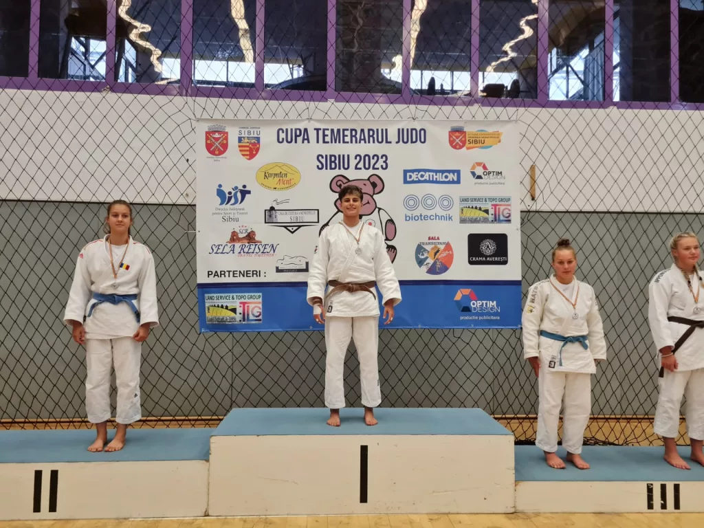 Judo / LPS şi CSU Craiova s-au întors cu tolba plină de medalii de la „Cupa Temerarul“