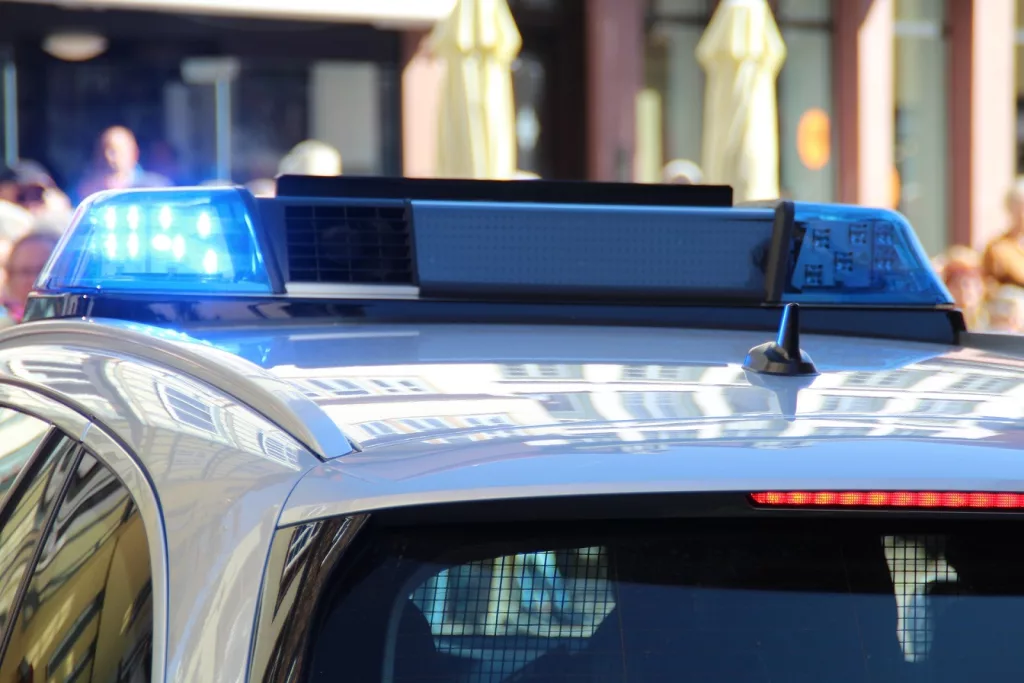 Doi tineri pe motociclete au murit după ce s-au ciocnit frontal