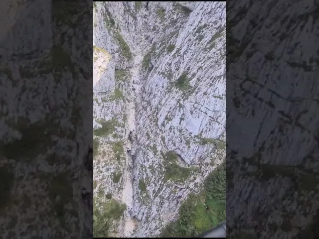 (VIDEO) Misiune în Piatra Craiului pentru salvarea unei turiste accidentate