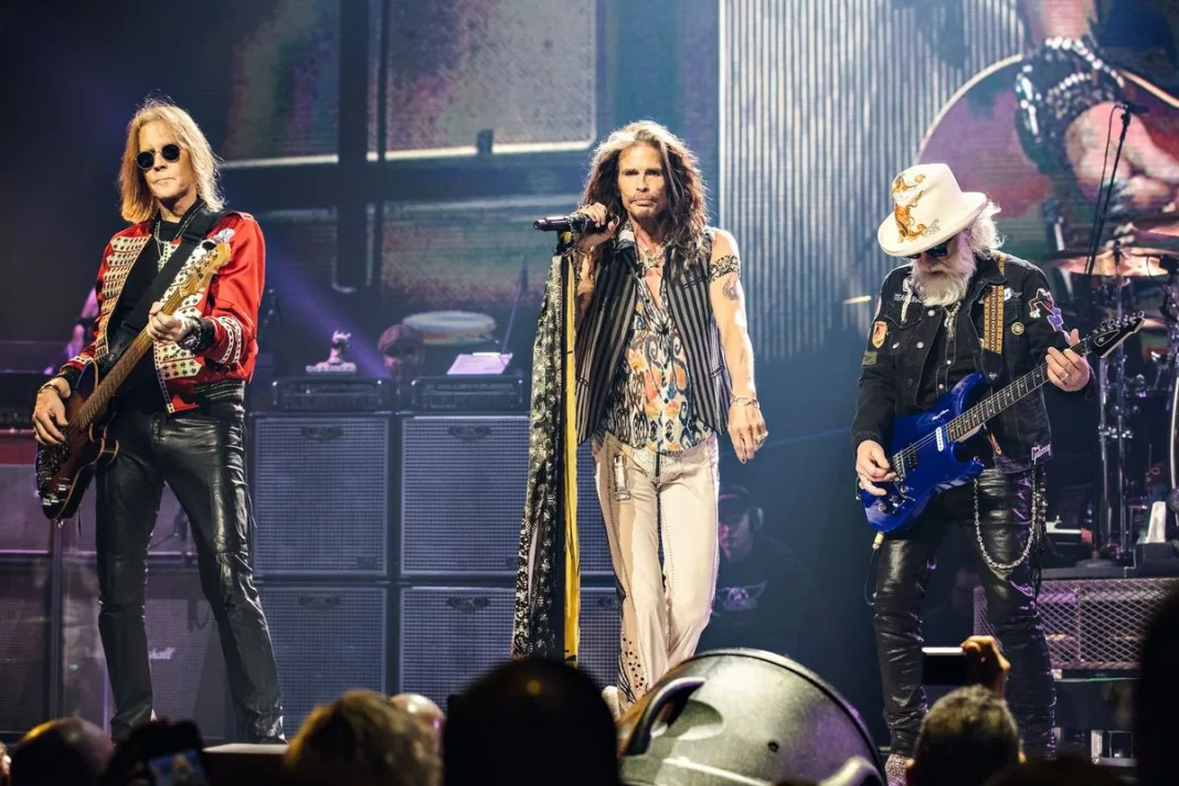 Aerosmith își amână concertele. Solistul, probleme grave la corzile vocale