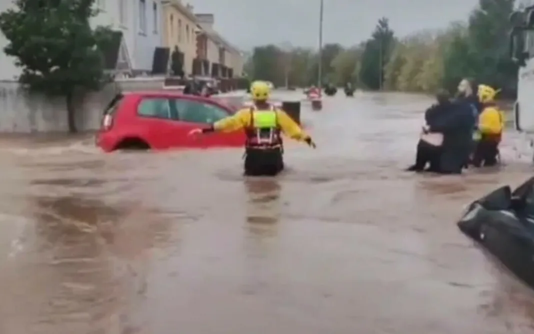 Inundațiile au făcut prăpăd în Irlanda