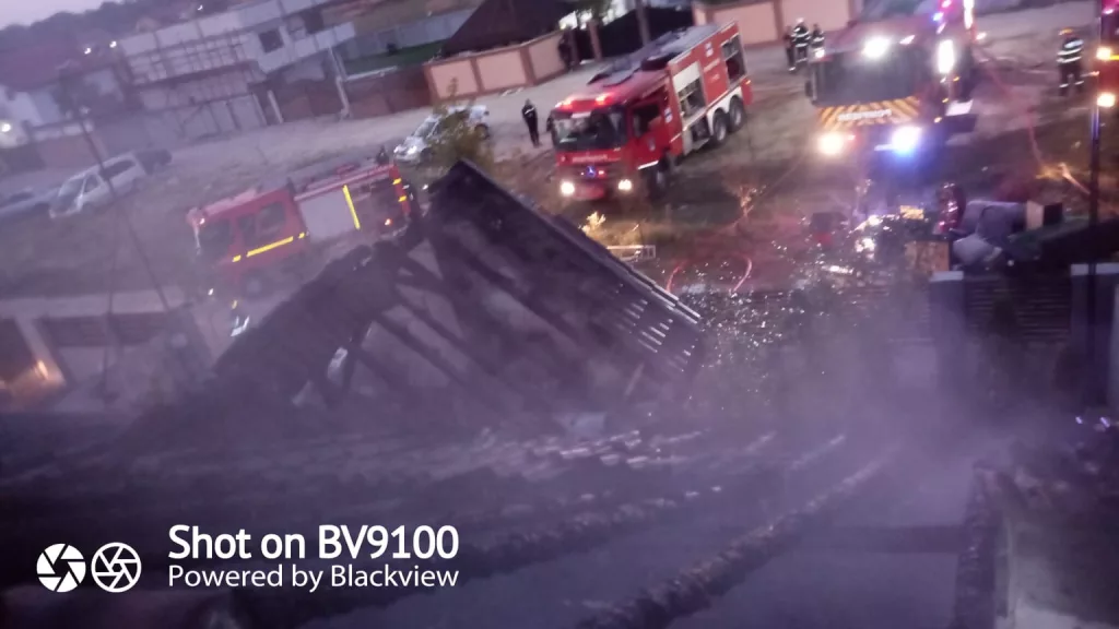 Incendiu la o casă din Craiova
