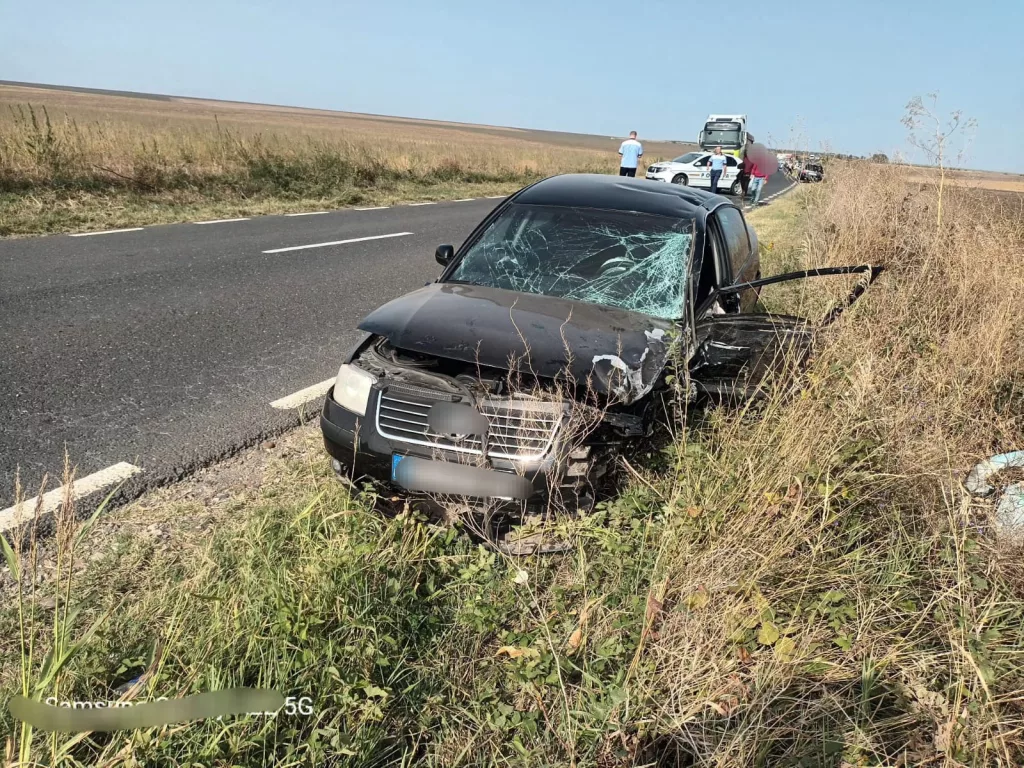 Un bărbat a murit după ce a intrat cu maşina pe contrasens şi a lovit alt autoturism